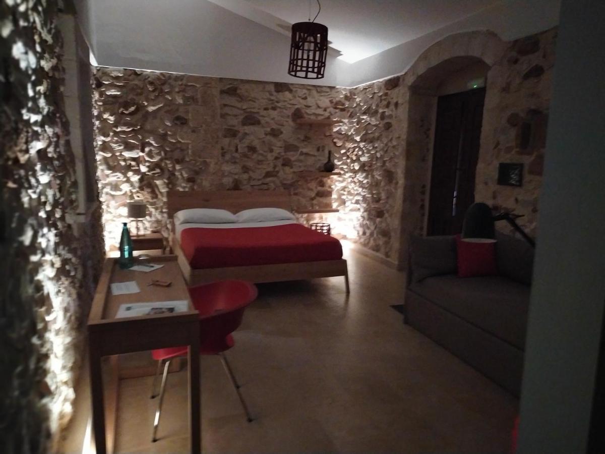 Chiusa Di Carlo Agriturismo Avola Exterior photo